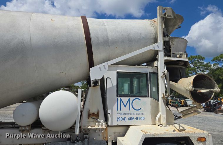 image for item YA1059 2005 Terex Advance ready mix truck