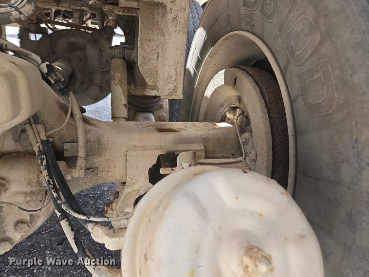 image for item YA1059 2005 Terex Advance ready mix truck