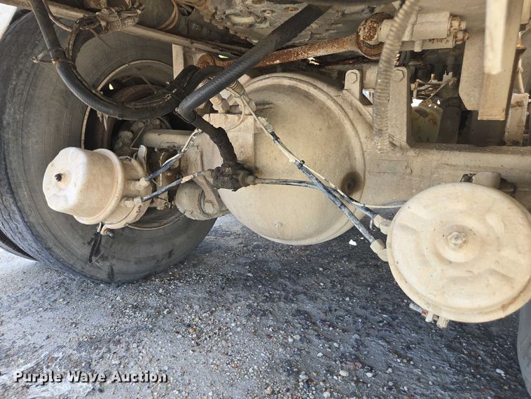 image for item YA1059 2005 Terex Advance ready mix truck