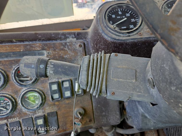 image for item YA1059 2005 Terex Advance ready mix truck