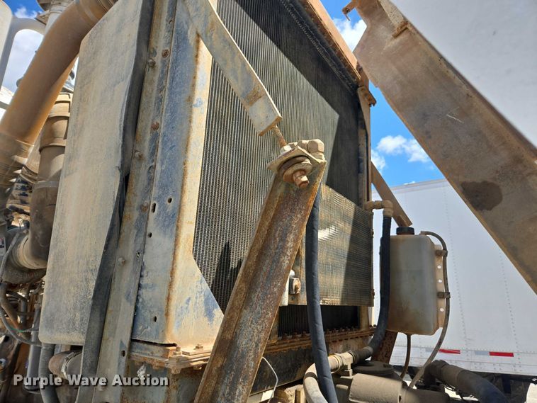 image for item YA1059 2005 Terex Advance ready mix truck