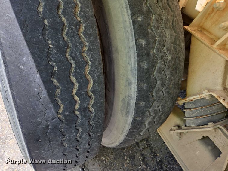 image for item YA1059 2005 Terex Advance ready mix truck