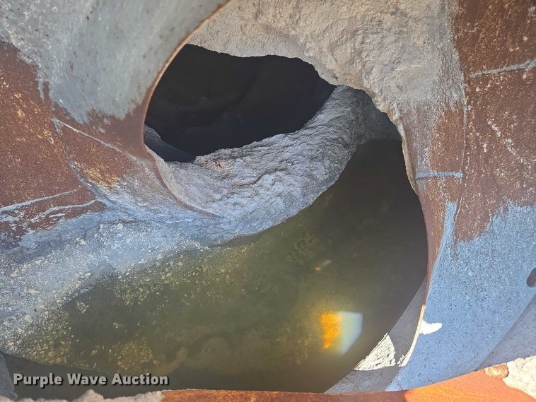 image for item YA1060 2004 Mack DM600 ready mix truck