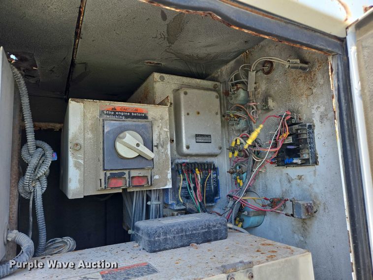 image for item YA1061 2005 MQ Power Whisperwatt generator