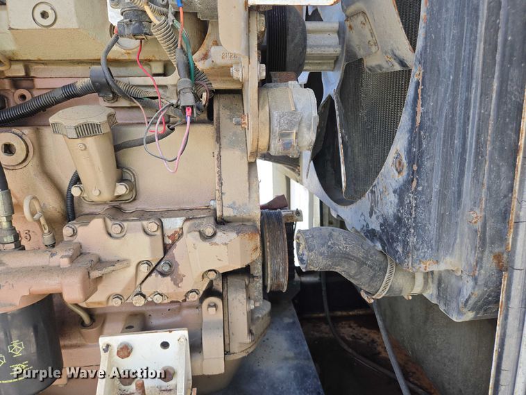 image for item YA1061 2005 MQ Power Whisperwatt generator