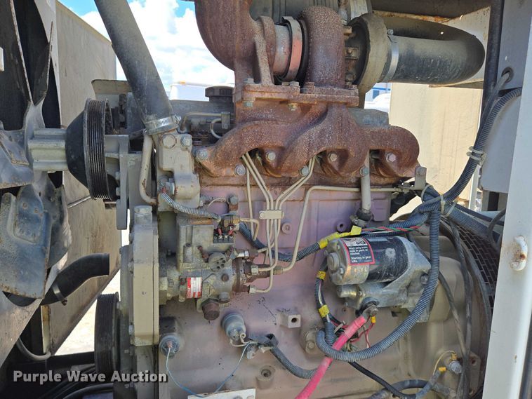 image for item YA1061 2005 MQ Power Whisperwatt generator