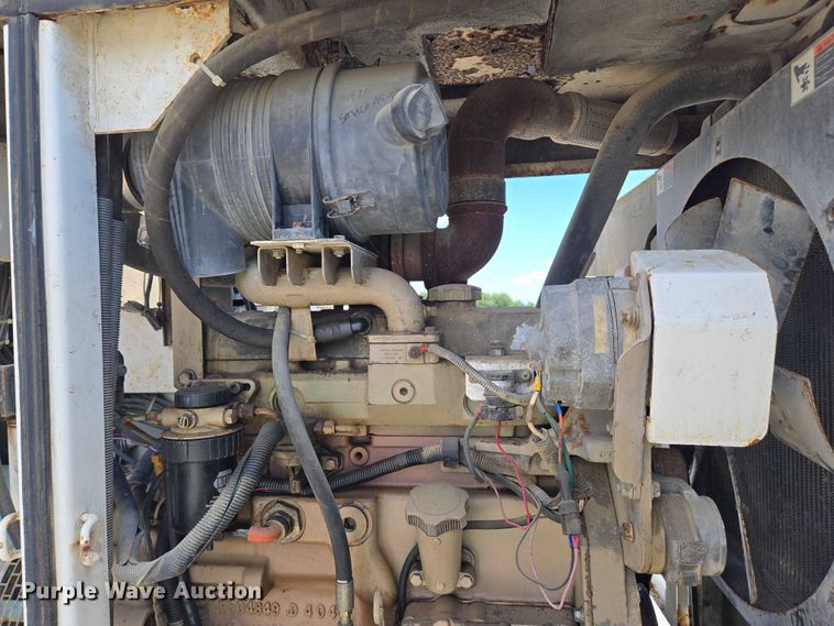 image for item YA1061 2005 MQ Power Whisperwatt generator