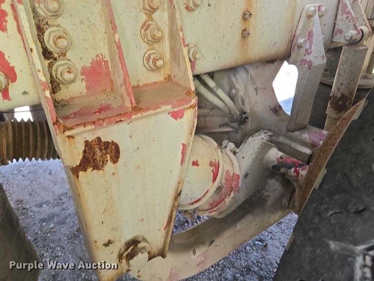 image for item YA1062 2001 Oshkosh S-Series ready mix truck