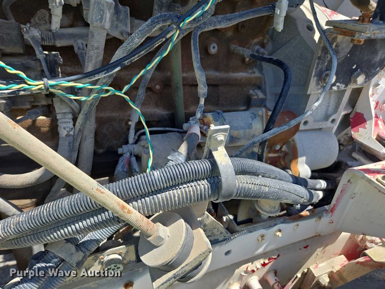 image for item YA1062 2001 Oshkosh S-Series ready mix truck