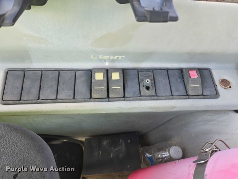 image for item YA1063 2005 Caterpillar TH580B telehandler