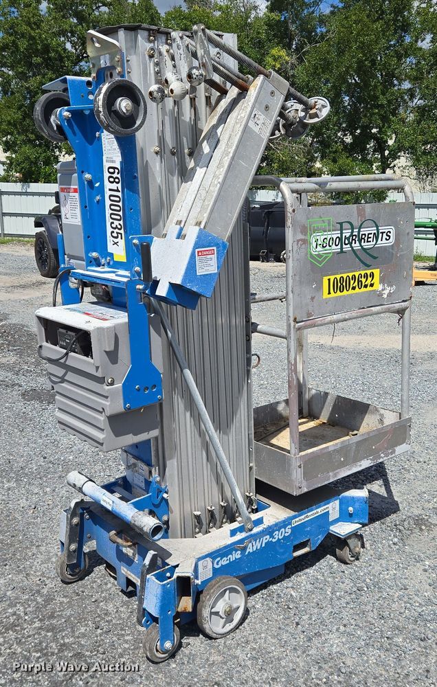 image for item YA1064 2018 Genie AWP-30S vertical lift