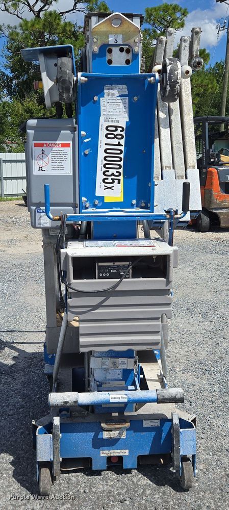 image for item YA1064 2018 Genie AWP-30S vertical lift