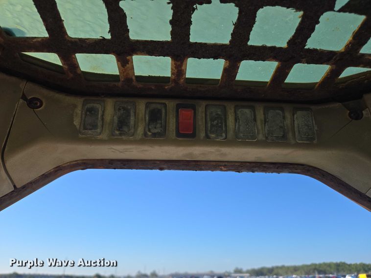 image for item YA1067 2006 Bobcat S150 skid steer loader