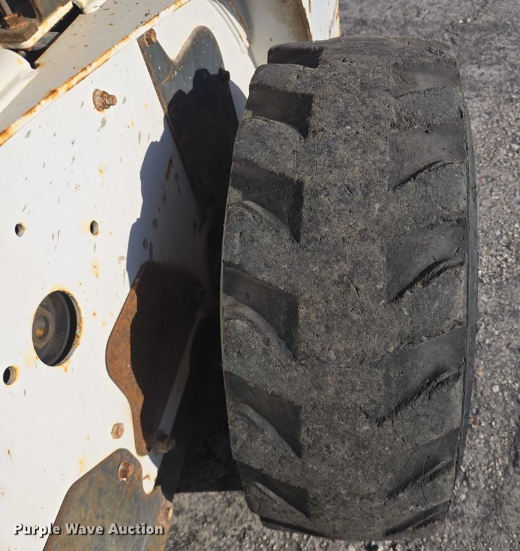 image for item YA1067 2006 Bobcat S150 skid steer loader