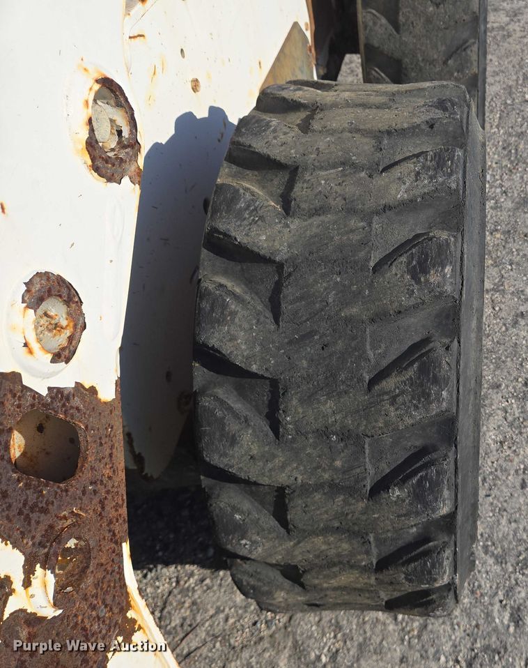 image for item YA1067 2006 Bobcat S150 skid steer loader