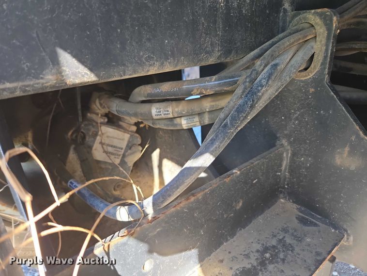 image for item YA1068 2014 Genie GS-3369 RT scissor lift