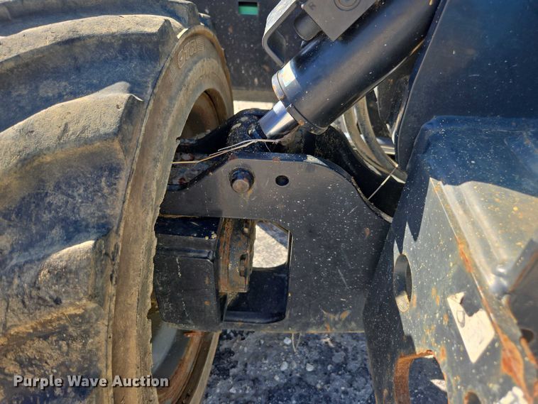 image for item YA1068 2014 Genie GS-3369 RT scissor lift