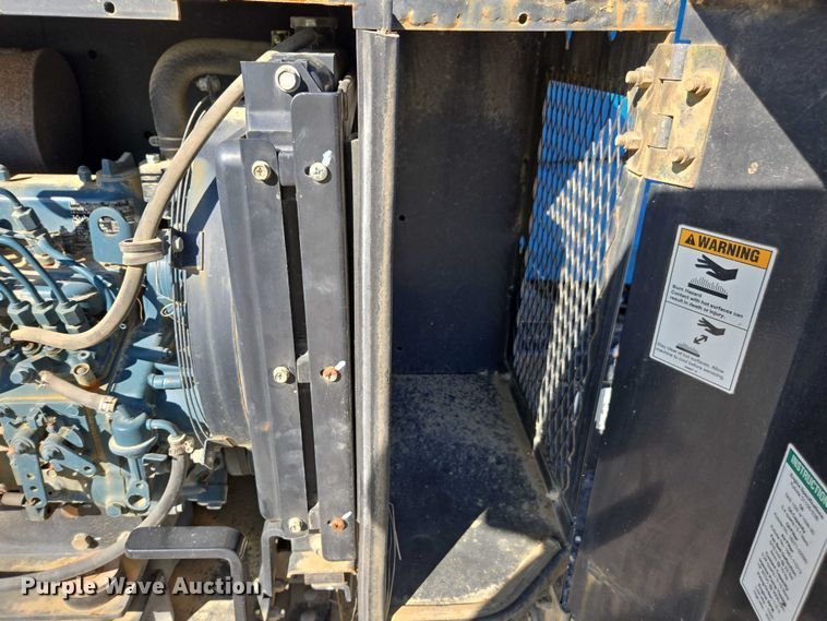 image for item YA1068 2014 Genie GS-3369 RT scissor lift