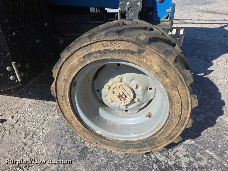 image for item YA1068 2014 Genie GS-3369 RT scissor lift