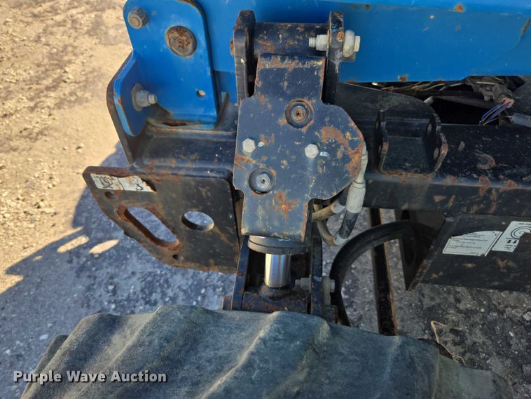 image for item YA1068 2014 Genie GS-3369 RT scissor lift