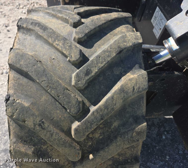 image for item YA1068 2014 Genie GS-3369 RT scissor lift