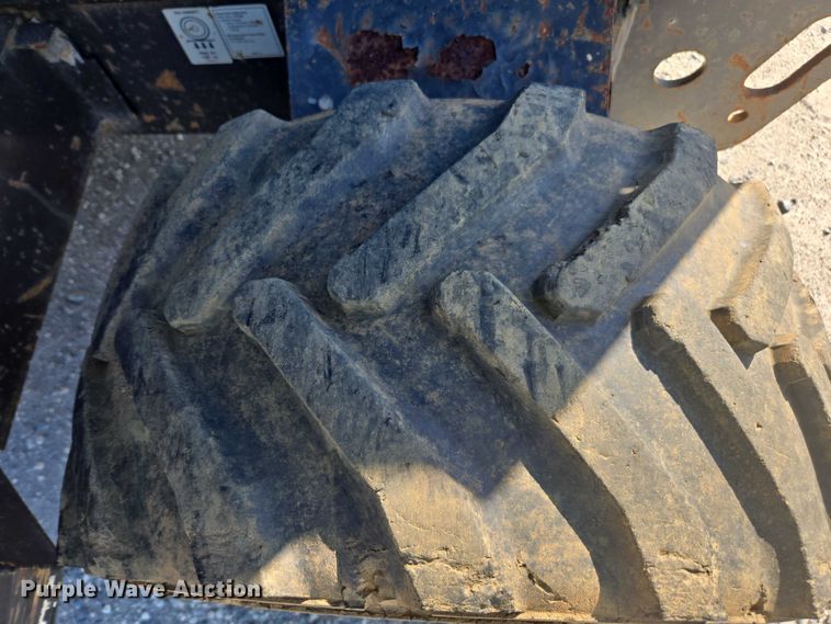 image for item YA1068 2014 Genie GS-3369 RT scissor lift