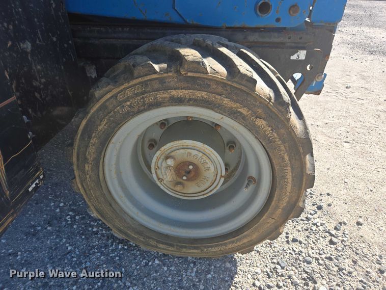 image for item YA1068 2014 Genie GS-3369 RT scissor lift