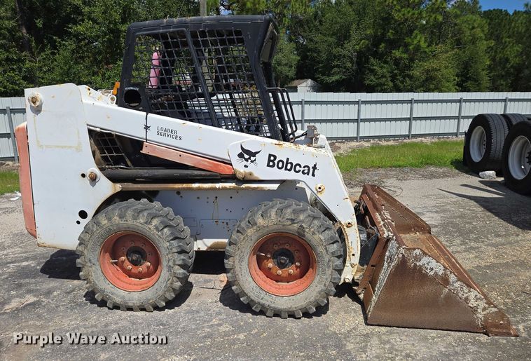 image for item YA1069 2002 Bobcat 763 skid steer loader