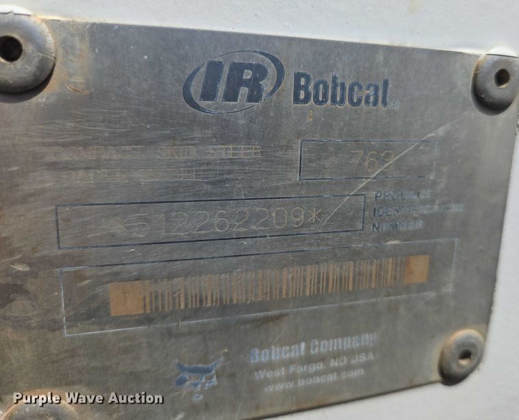 image for item YA1069 2002 Bobcat 763 skid steer loader