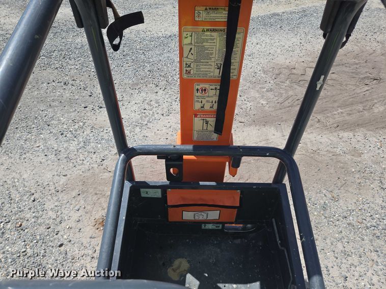image for item YA1070 2018 JLG FT70 vertical lift
