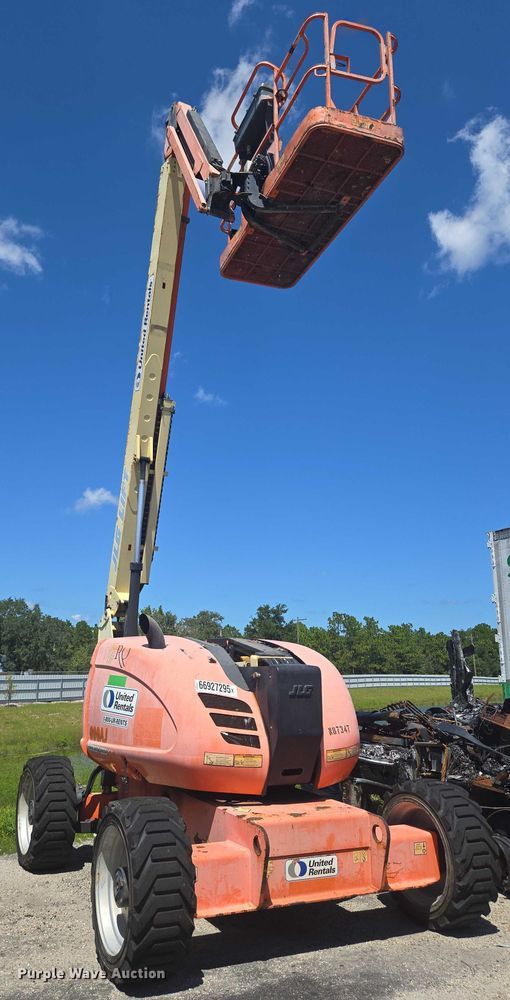 image for item YA1073 2014 JLG 600AJ boom lift
