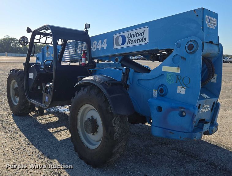image for item YA1074 2015 Genie GTH-844 telehandler