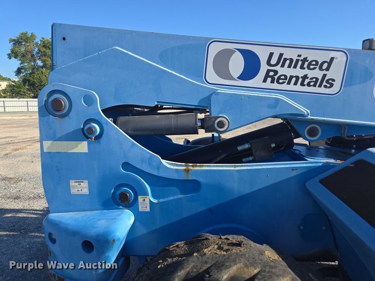 image for item YA1074 2015 Genie GTH-844 telehandler