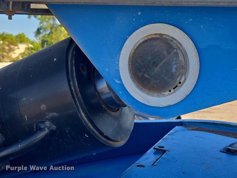 image for item YA1074 2015 Genie GTH-844 telehandler