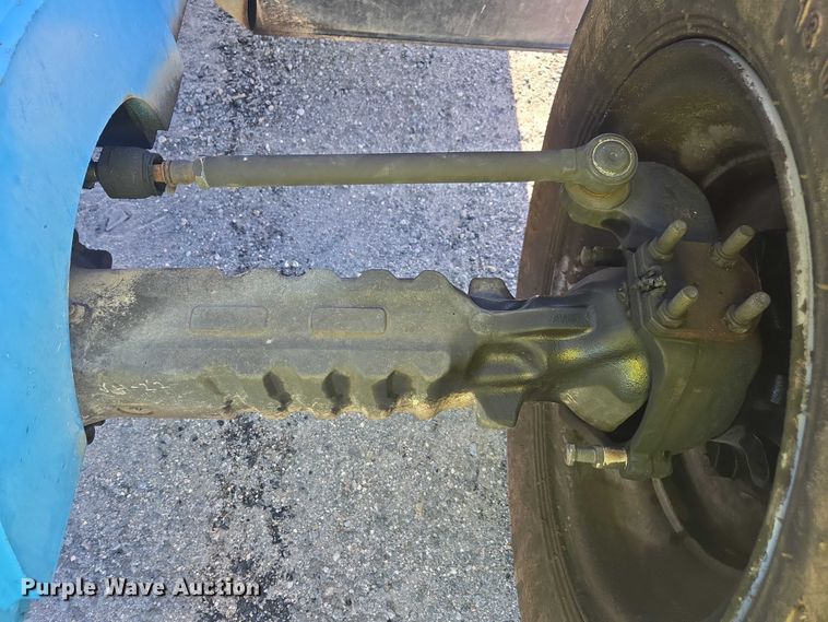 image for item YA1074 2015 Genie GTH-844 telehandler