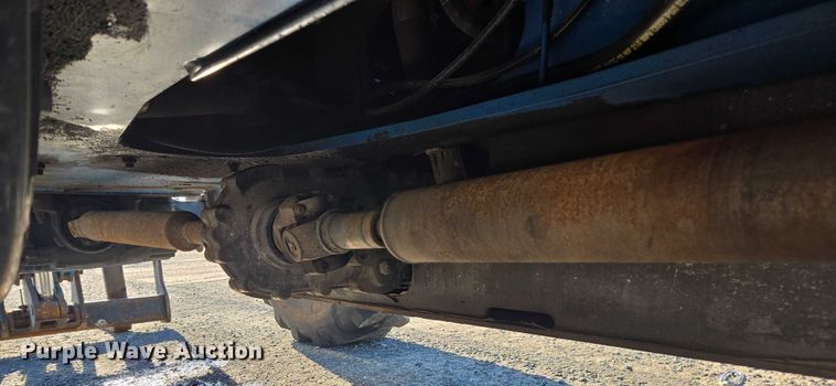 image for item YA1074 2015 Genie GTH-844 telehandler