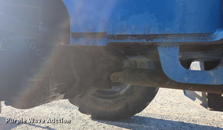 image for item YA1074 2015 Genie GTH-844 telehandler