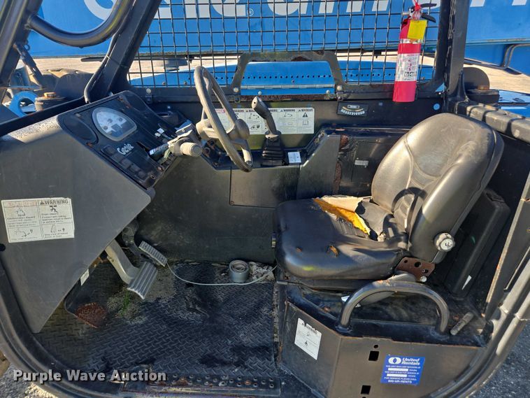 image for item YA1074 2015 Genie GTH-844 telehandler