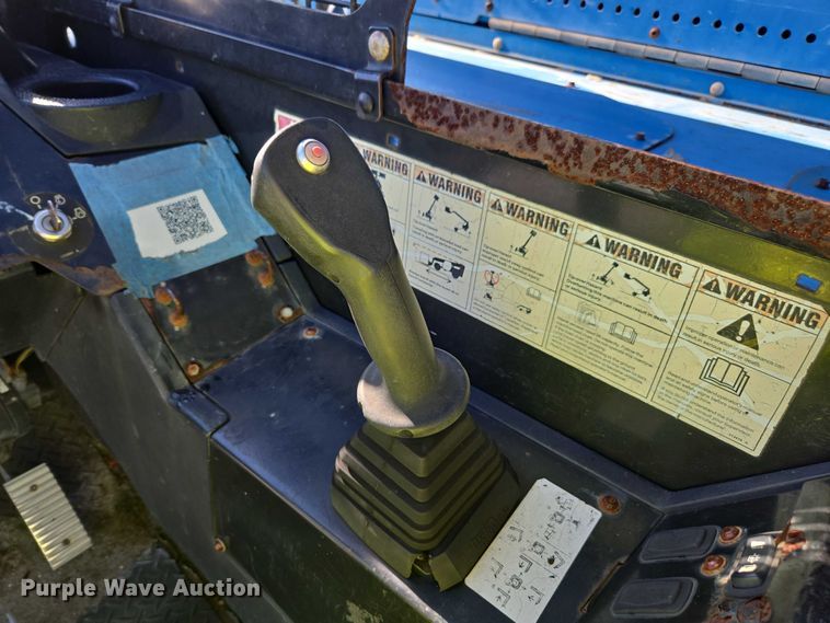 image for item YA1074 2015 Genie GTH-844 telehandler