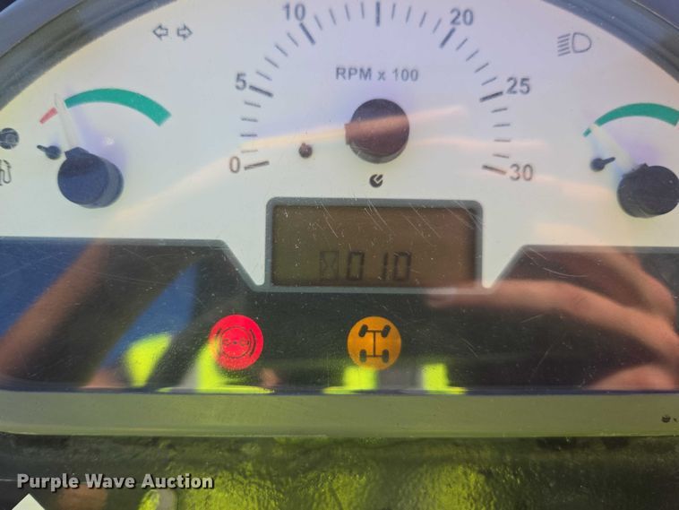 image for item YA1074 2015 Genie GTH-844 telehandler