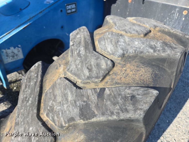 image for item YA1074 2015 Genie GTH-844 telehandler