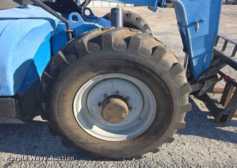 image for item YA1074 2015 Genie GTH-844 telehandler