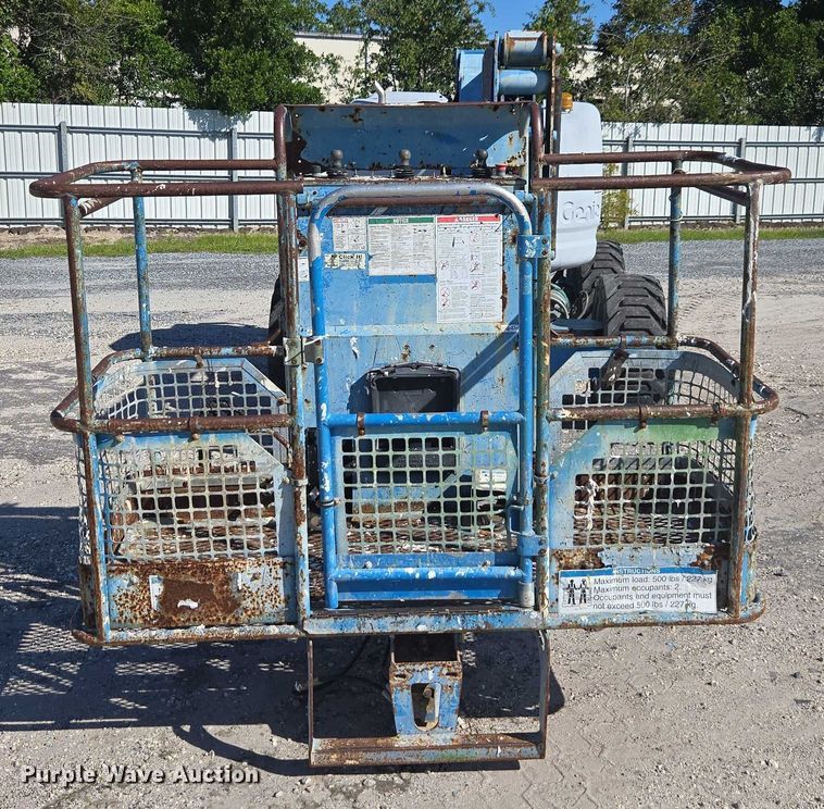 image for item YA1075 2004 Genie Z45 boom lift