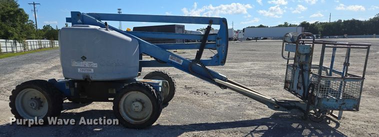 image for item YA1075 2004 Genie Z45 boom lift