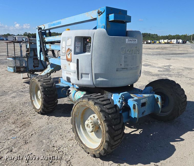 image for item YA1075 2004 Genie Z45 boom lift