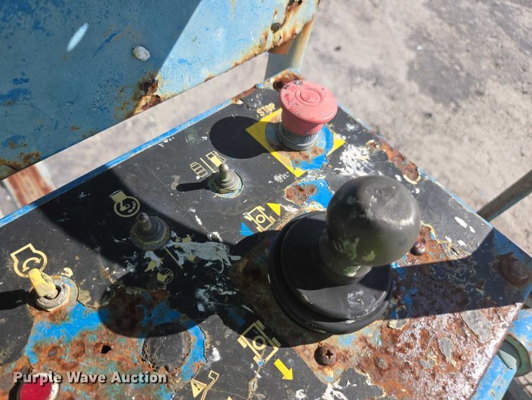 image for item YA1075 2004 Genie Z45 boom lift