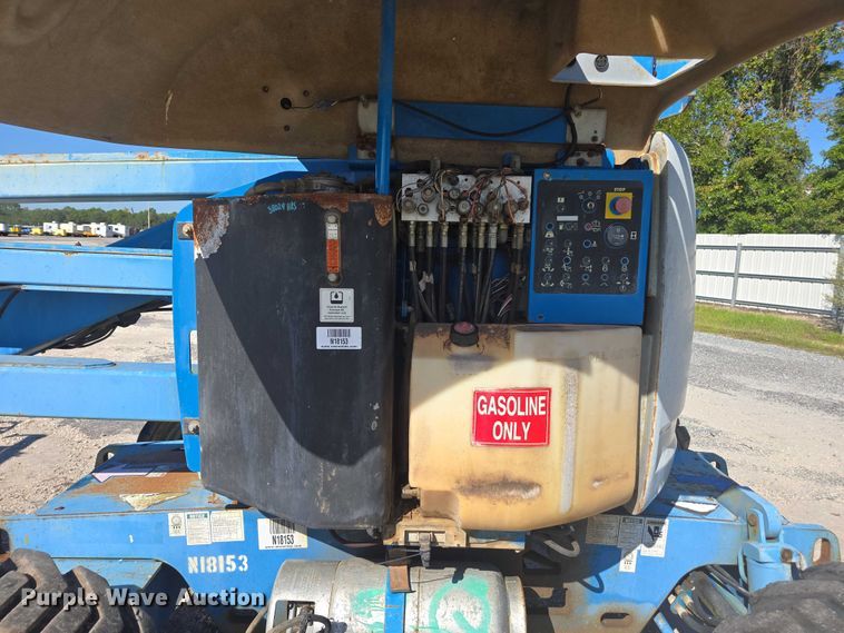 image for item YA1075 2004 Genie Z45 boom lift