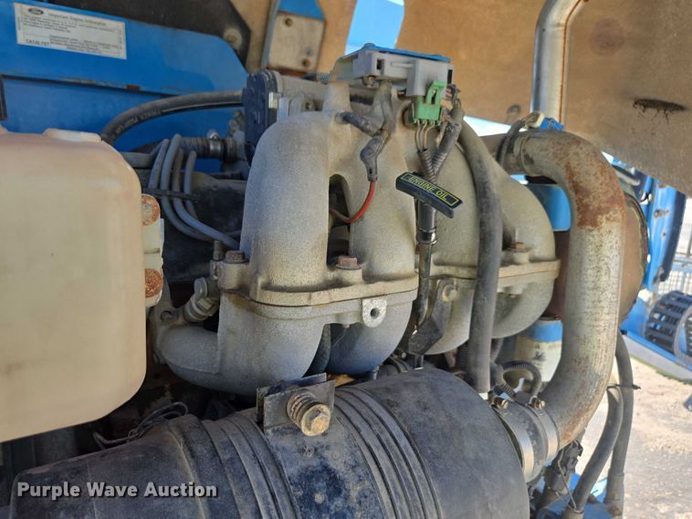 image for item YA1075 2004 Genie Z45 boom lift