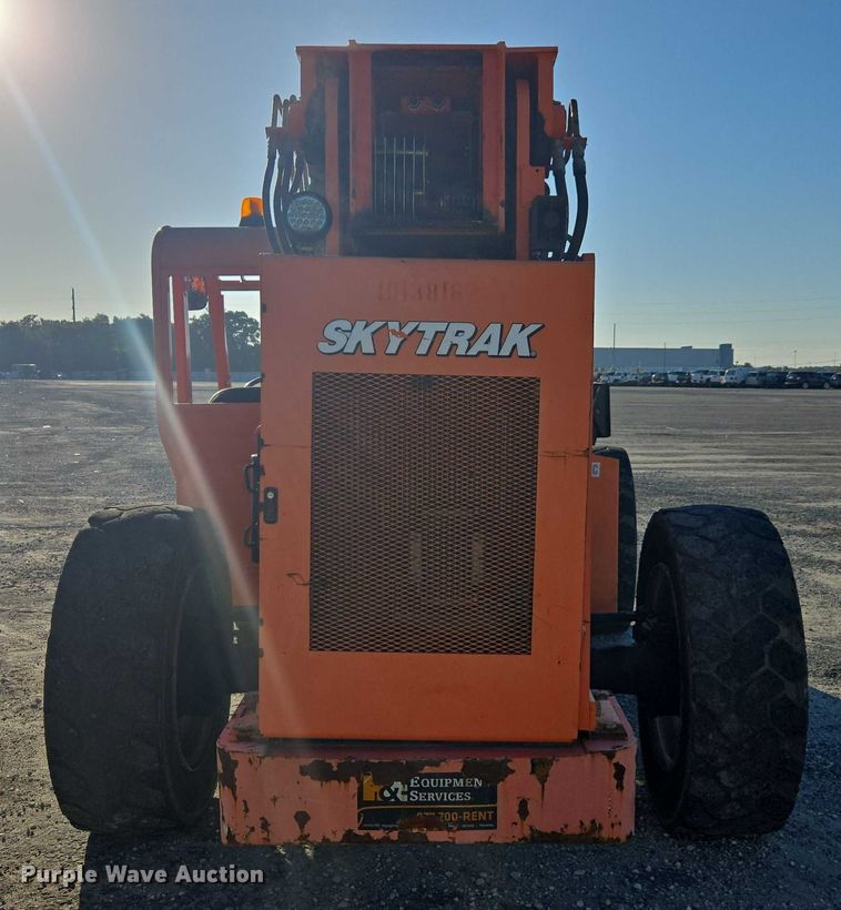 image for item YA1077 2014 JLG 10054 telehandler