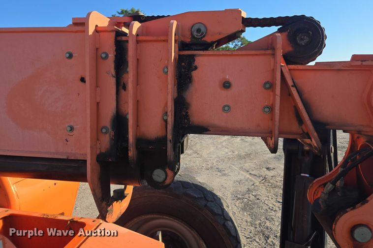 image for item YA1077 2014 JLG 10054 telehandler
